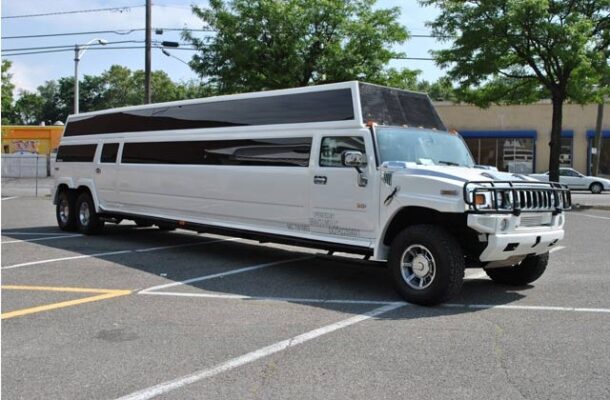Hummer Transformer party bus